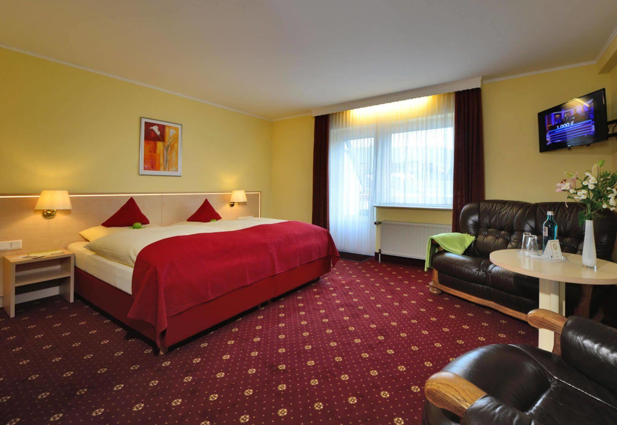 Landhotel Albers Schmallenberg Bagian luar foto